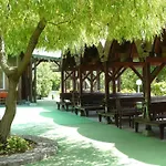 Briz 3 - Free Parking Хотел