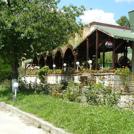 Briz 3 - Free Parking 2* Варна