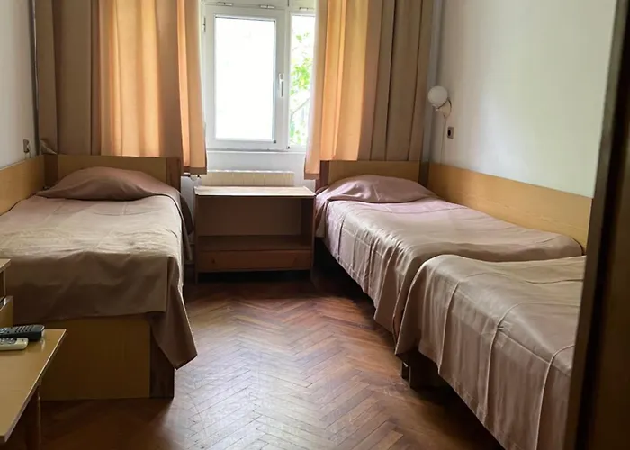 Briz 3 - Free Parking 2* Варна