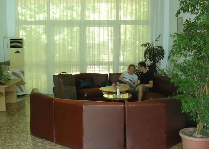 Briz 3 - Free Parking 2*