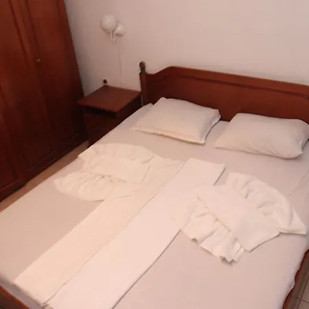 Briz 3 - Free Parking 2* Varna