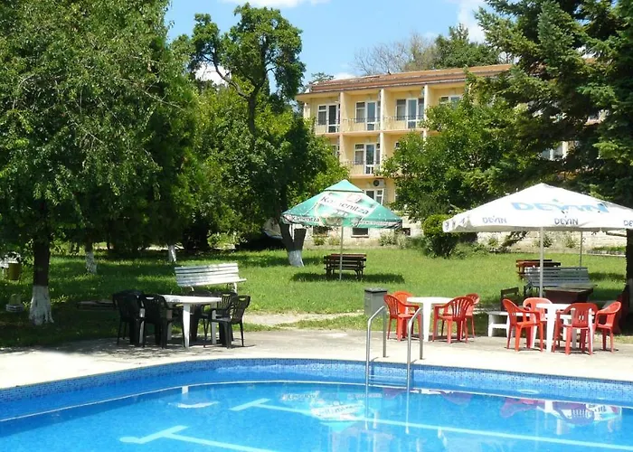 Briz 3 - Free Parking 2* Varna