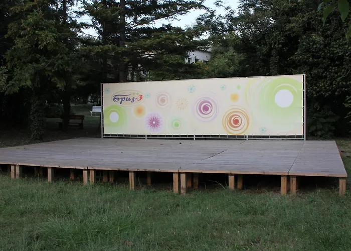 Briz 3 - Free Parking 2*